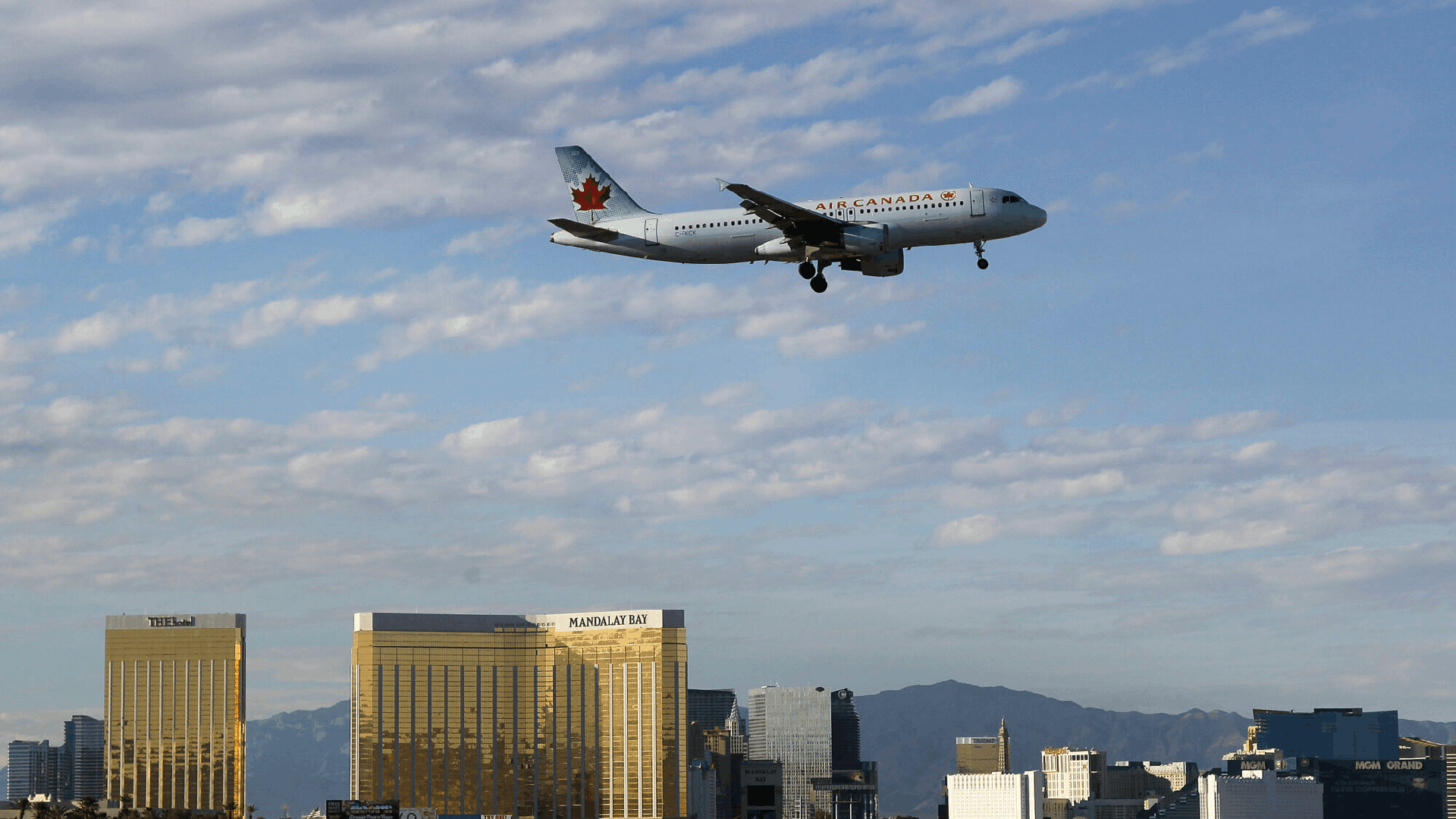 Are Exchange Rates the Reason Canadians are Dumping Las Vegas?